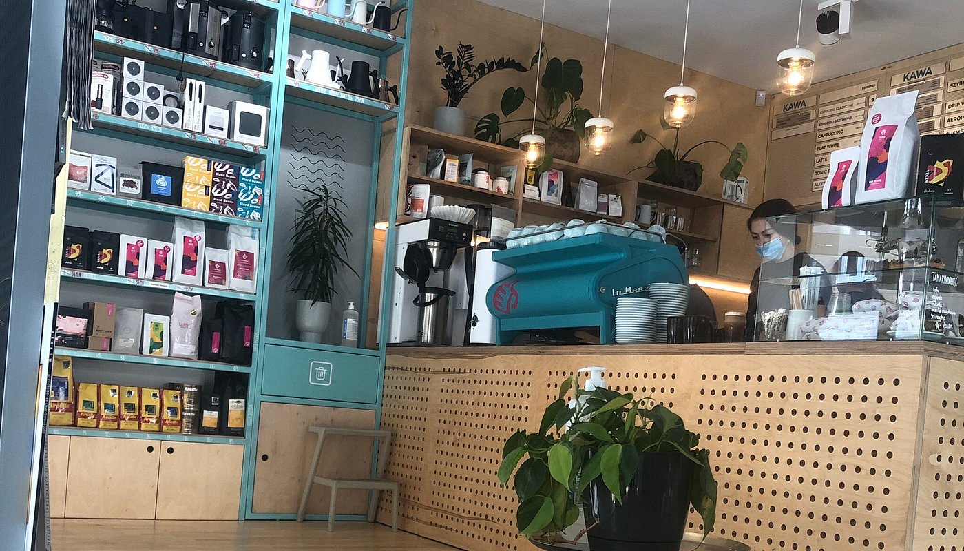 Coffeedesk Café in Warsaw