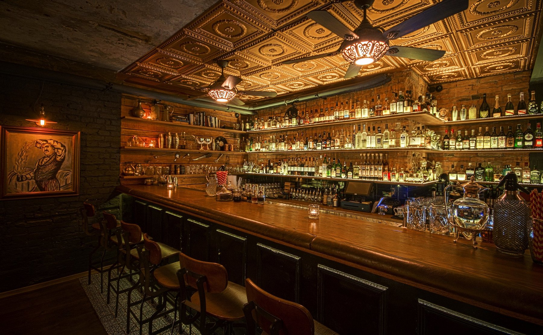 Woda Ognista cocktail bar w Warszawie